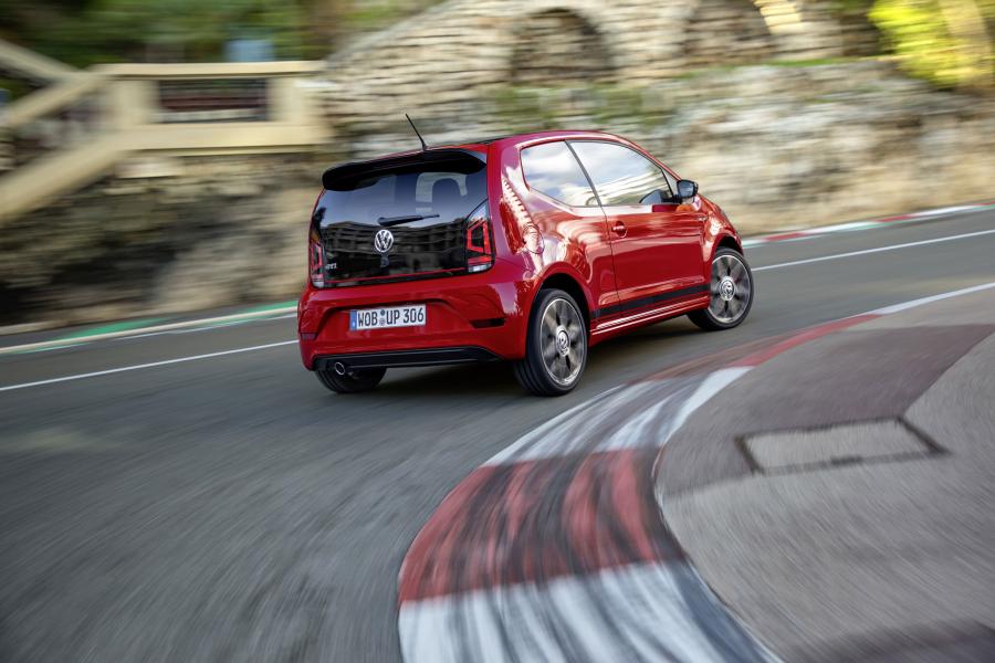  Volkswagen up! GTI 2018 года  (WW) (фото 29 из 41)